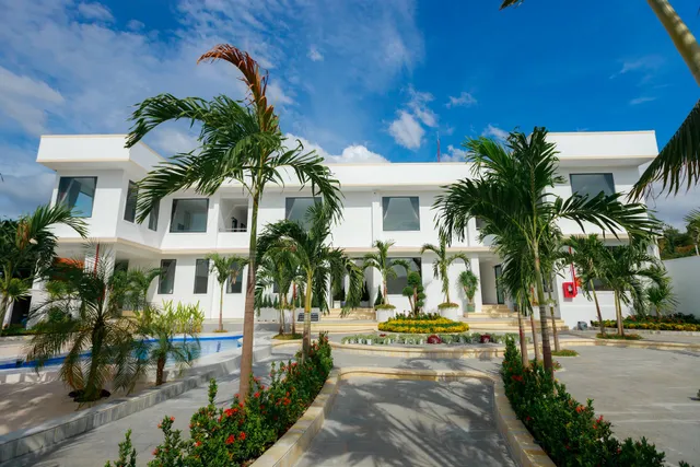 Tuong Vy Mini Bay Hotel