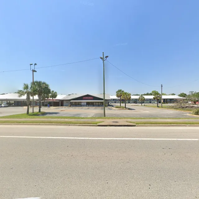 Fountain Inn & Suites