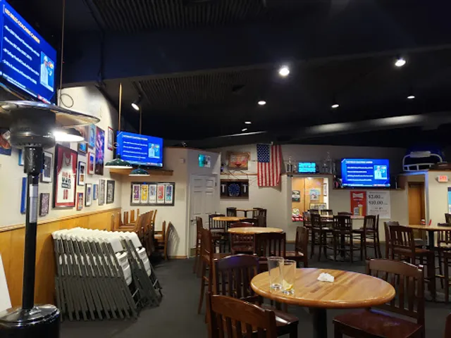 Joe's Sports Bar & Grill