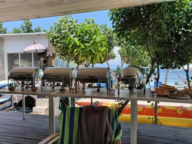 AMP Beach House Nusa Penida