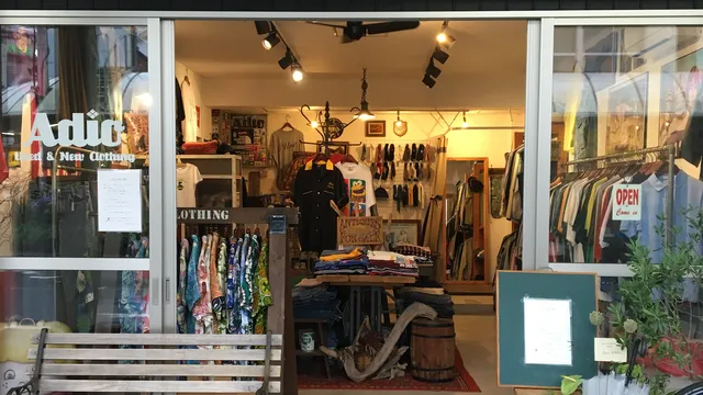 古着屋 Adio