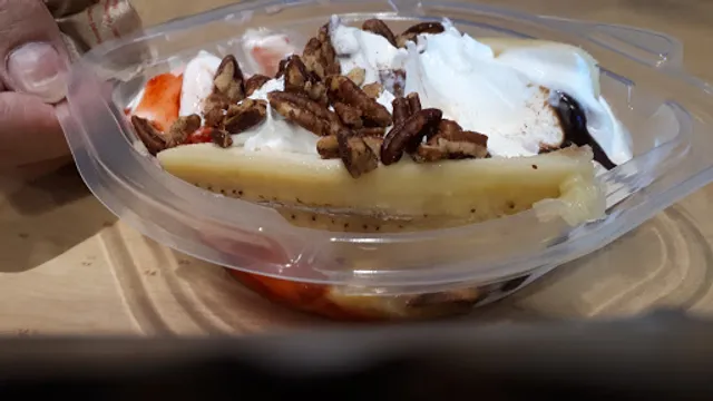 Dairy Queen Grill & Chill