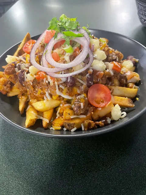 Avi's Kitchen Catering