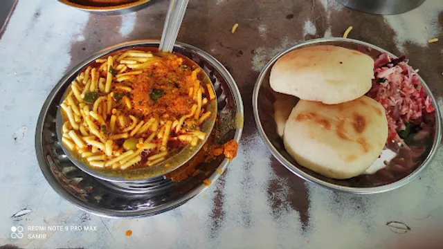 Lalabhai Sev Usalwala