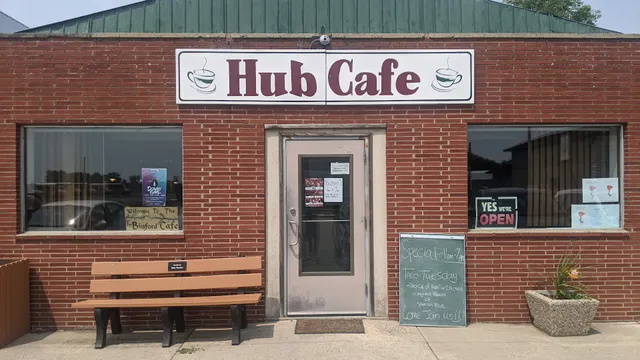 Binford’s Hub Café