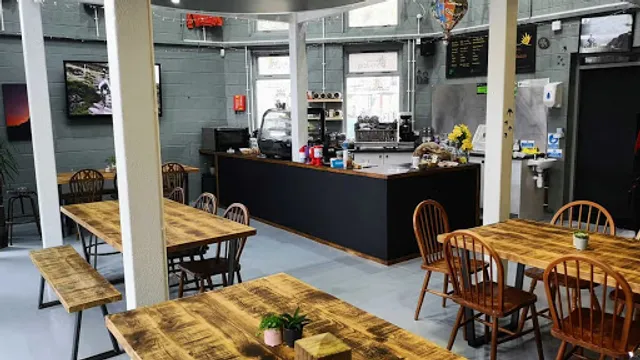 Tŷ Coffi Antur 'Stiniog Coffee House