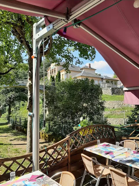 Restaurant Pizzeria Le Rocher