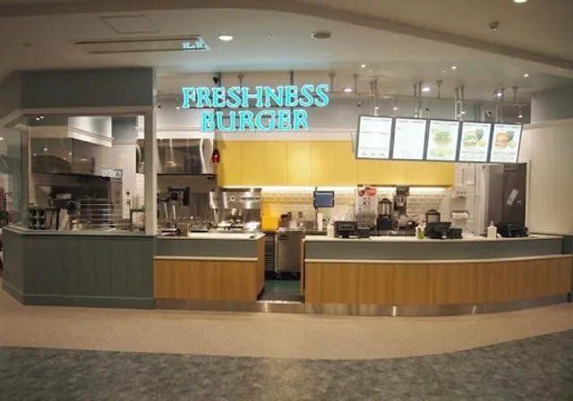 FRESHNESS BURGER AEON Mall Okayama