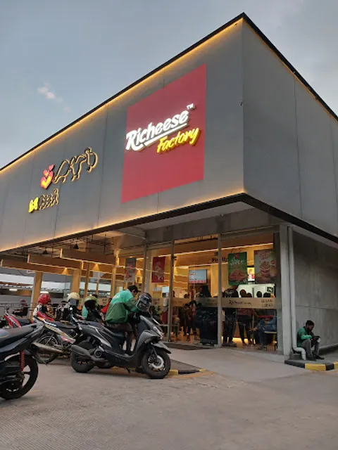 Richeese Factory Lippo Cikarang