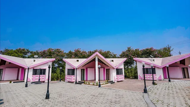 FabHotel Hi Way Resort