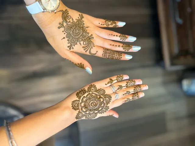 Payal Brow Arc Beauty Salon