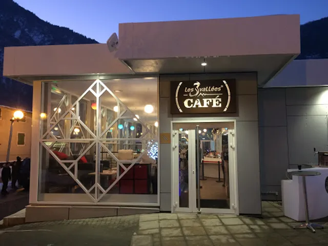 Les 3 Vallées Café