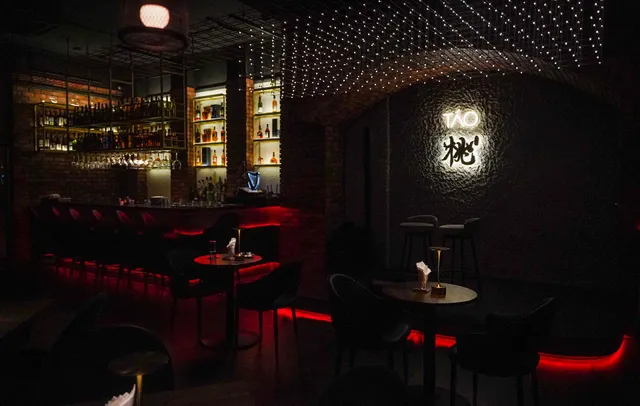 Táo Restaurant and Bar