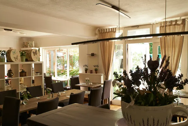 Farfallina's Patisserie