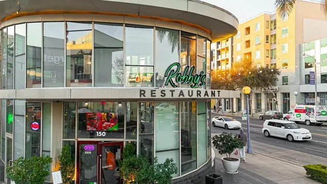 Robby's West Hollywood