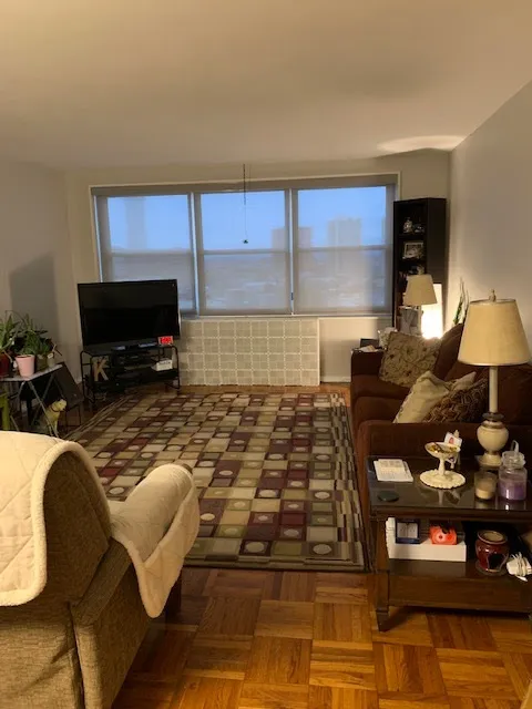 Mangano's Home Decorating Center