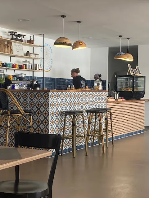 L'Ethique Café & Restaurant