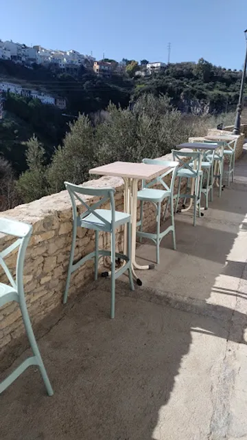 Bar Restaurante Cueva El Bandolero