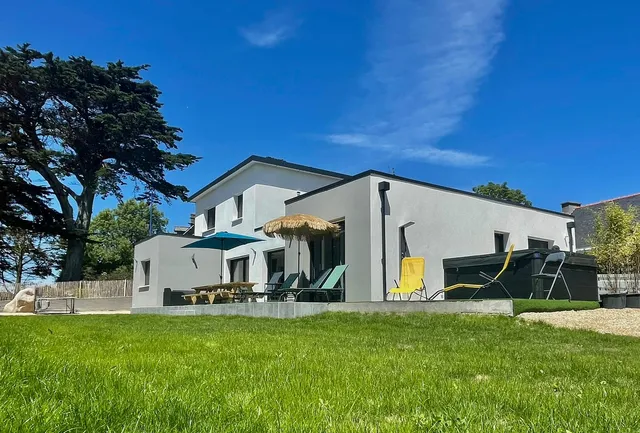 la villa Noz Vat location de vacances 4 étoiles avec SPA