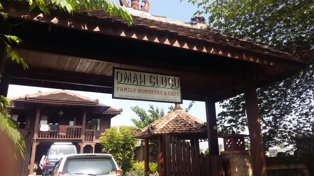 Kos Putra Omah Glugu