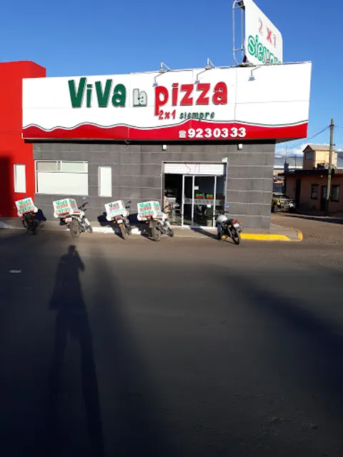 VIVA LA PIZZA