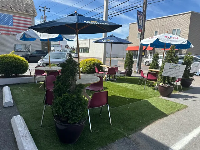 Sabor Caribeno Restaurant & Bar