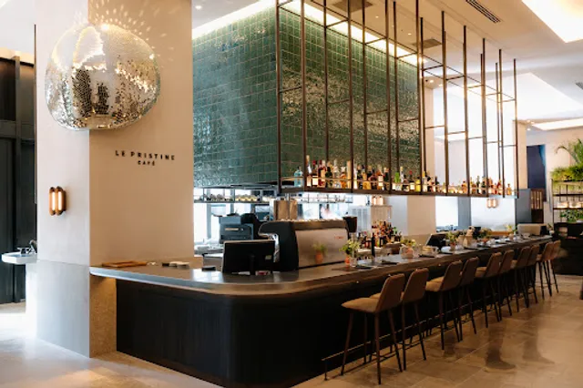Le Pristine Café Tokyo