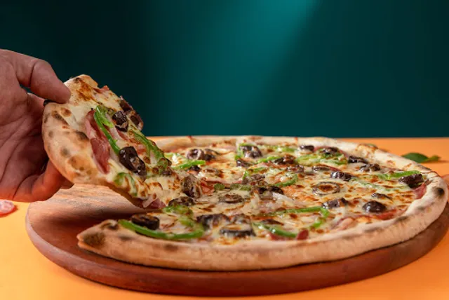 Pizza Pezzi - Augusto de Lima