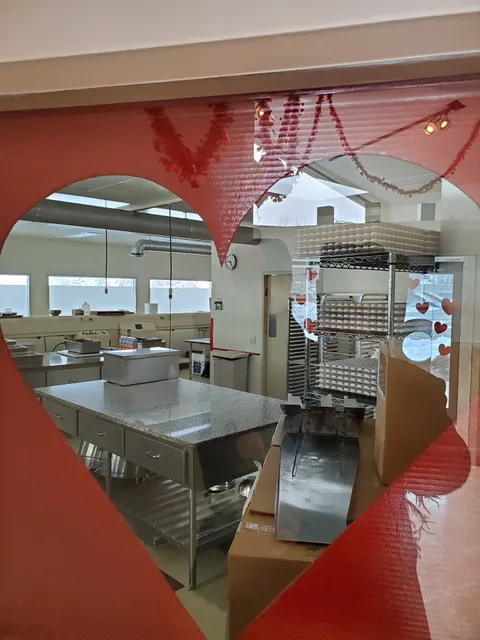 Candinas Chocolatier