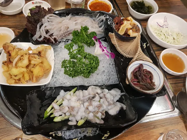 미스터오징어 수원역점