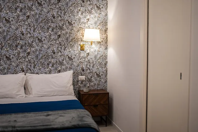 Mate' Apartment House