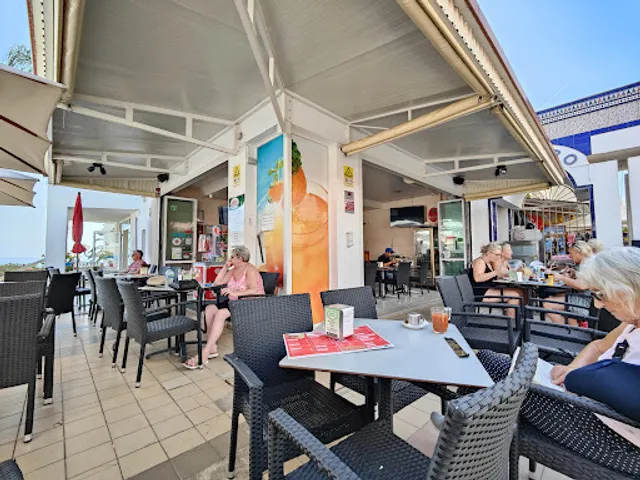 BJ’s Cafe Bar - Albufeira