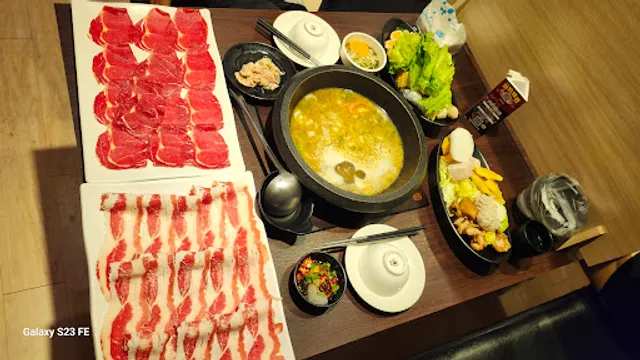 肉多多火鍋-高雄大順店