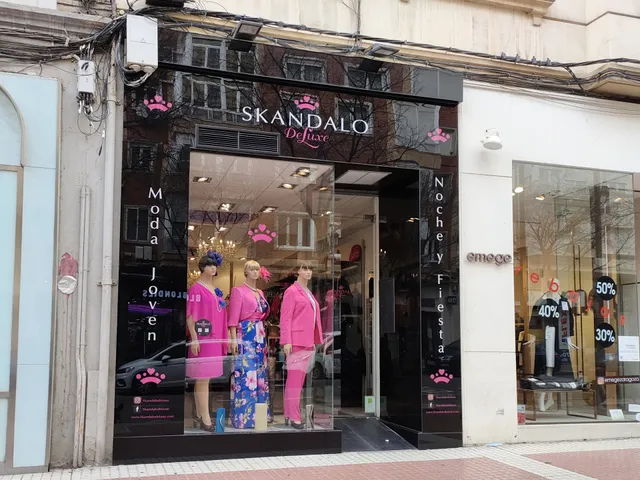SKANDALO DELUXE S.L.