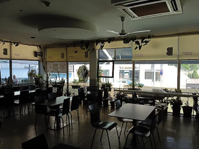 Café snacks bar 2009