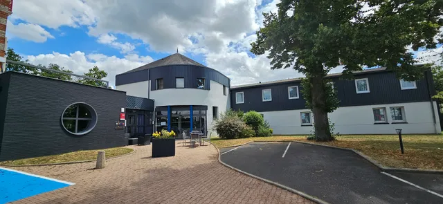 Hotel Le Circuit Le Mans