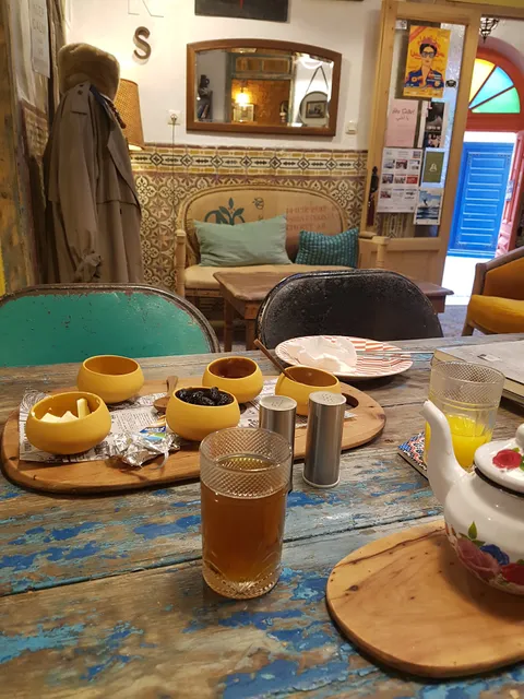 Sisterhood Coffee & Shop