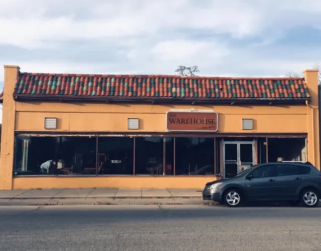 The warehouse on 4th