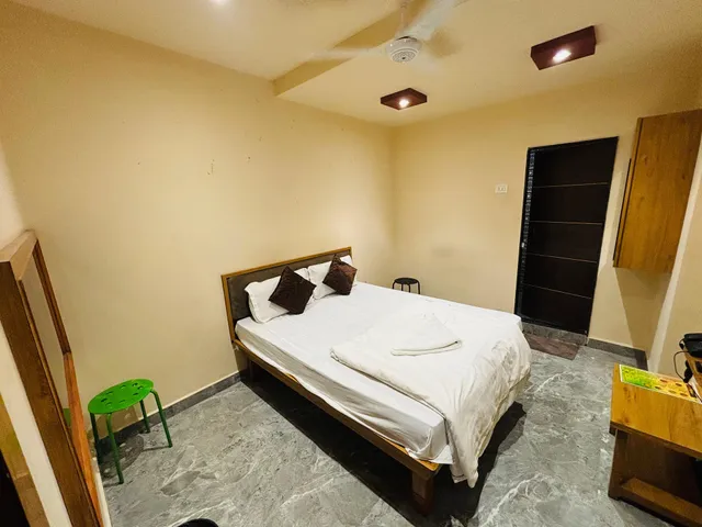 Hotel Meet Point Guest House