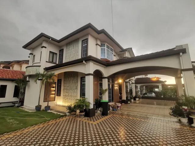 Ryui's Bungalow 5,403 sq.ft (Room Only / Entire Homestay)