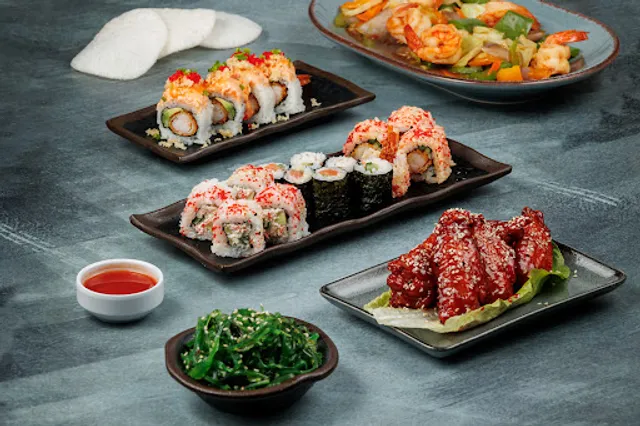 Tokyo Sushi & Asian Street Food