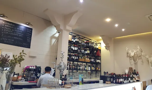 La Bulla Bar de Tapas Andaluz