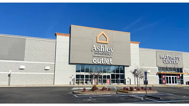 Ashley Outlet