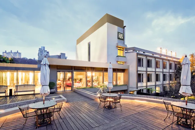 CHECK inn SELECT - Taipei Yangmingshan