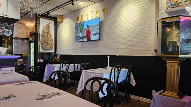 Chada Thai Bistro (Port Washington)