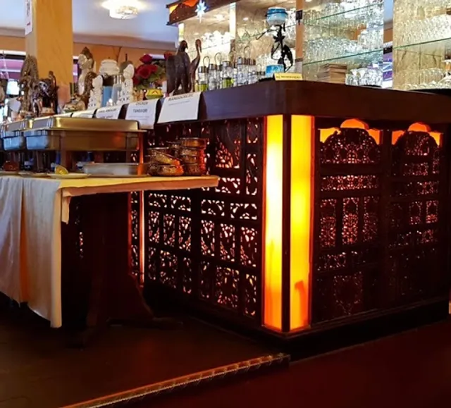 Tandoori Palace + lieferservice