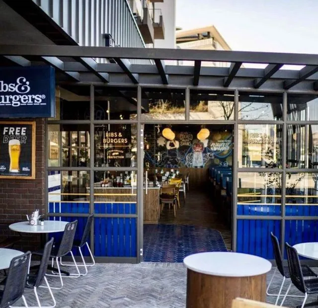 Ribs & Burgers Menlyn Maine