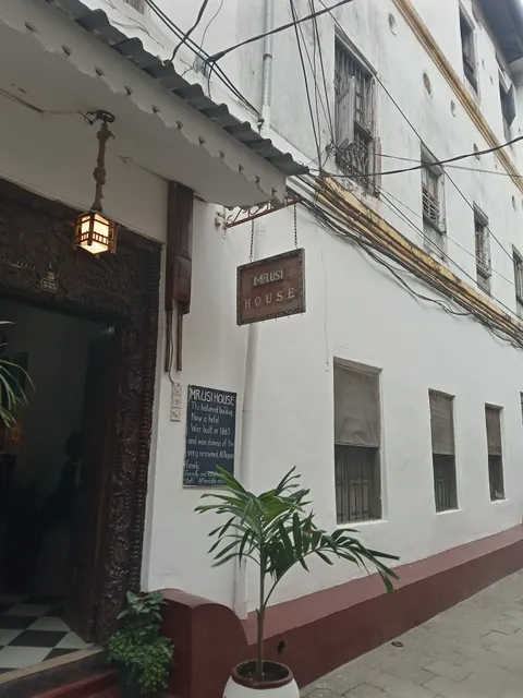 Mrusi House & Restaurant