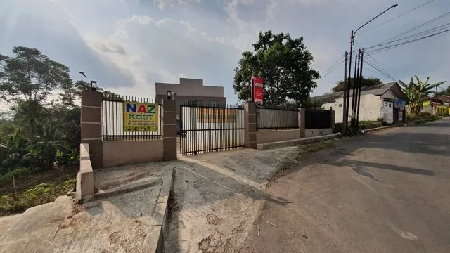 Naz Guesthouse Syariah