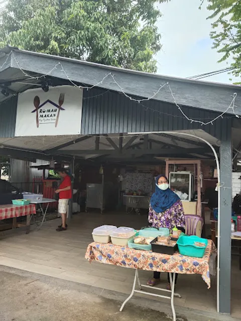 Rumah Makan Kg Tg Aru Baru